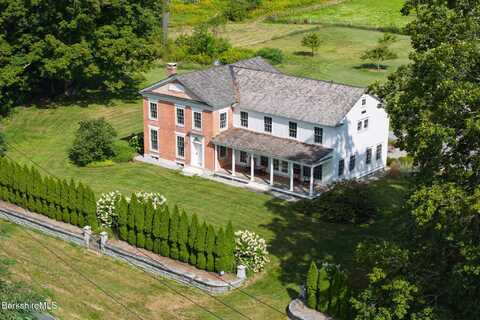 1269 Clayton Mill River Rd, New Marlborough, MA 01230