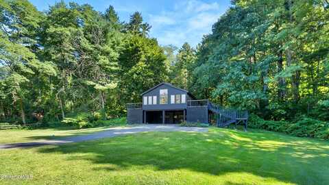 150 Alford Rd, Great Barrington, MA 01230