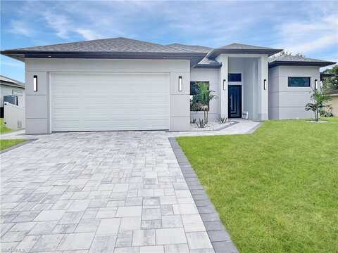1028 Alaska, LEHIGH ACRES, FL 33971