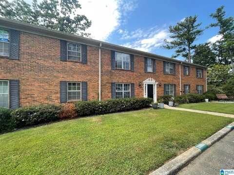 2060 MONTREAT DRIVE, VESTAVIA HILLS, AL 35216