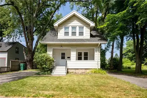 2029 Five Mile Line Road, Penfield, NY 14526