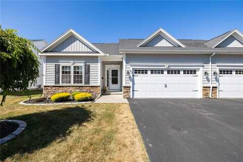 40 Kirkdale Circle, Greece, NY 14612