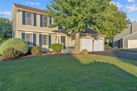 8227 Renfrew Drive, Clay, NY 13090