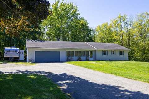 1838 Paddy Lane, Ontario, NY 14519