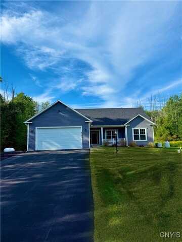 4709 Becker Road, Clay, NY 13029