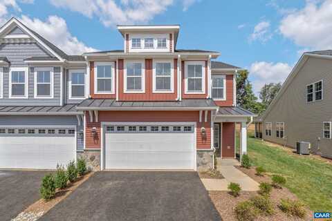 313 SPRINGDALE RD, WAYNESBORO, VA 22980