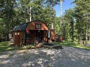 365 Green Drive, Pikeville, TN 37367