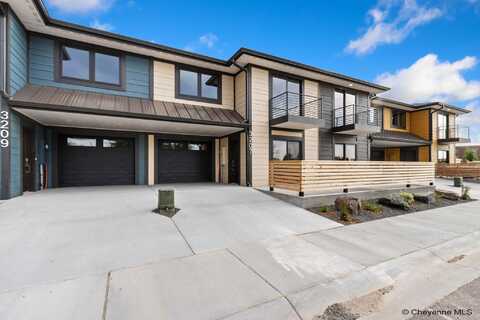 3207 CHEYENNE ST, Cheyenne, WY 82001