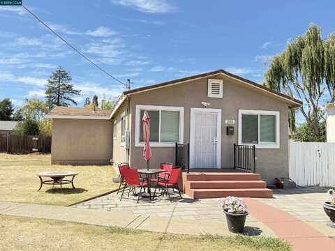 205 Curry Ave, Vallejo, CA 94590