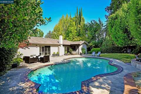 924 Cheyenne Dr, Walnut Creek, CA 94598