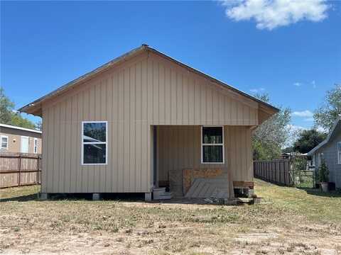 1708 Hackberry, Three Rivers, TX 78071