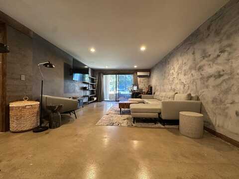 24 Old Colony Way unit: 8, Orleans, MA 02653