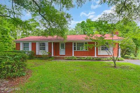 2211 Park Avenue, Newport, NC 28570