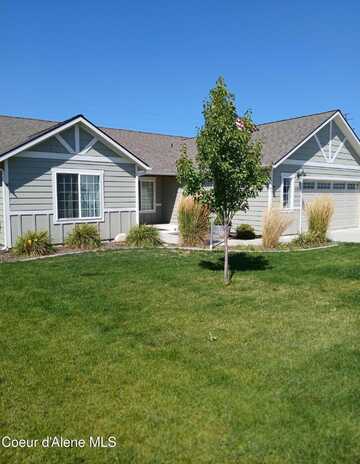 8283 W Splitrail Ave, Rathdrum, ID 83858