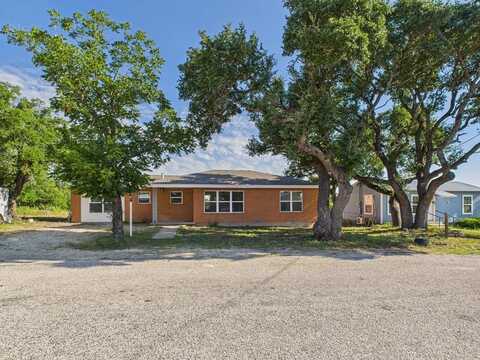 212 -- Myrtle Ave, Fredericksburg, TX 78631