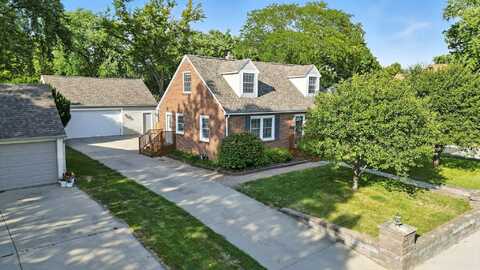 133 E 13th Street, Ames, IA 50010