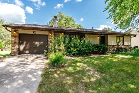 1122 Oklahoma Drive, Ames, IA 50014