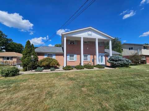 3328 Basswood Lane, Green, OH 45239