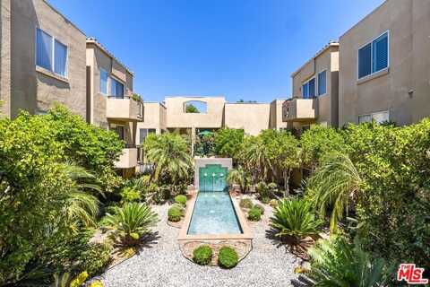 12633 Moorpark St, Studio City, CA 91604