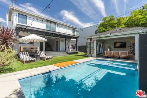 3207 Thatcher Ave, Marina Del Rey, CA 90292