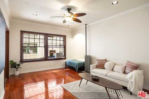 2121 James M Wood Blvd, Los Angeles, CA 90006
