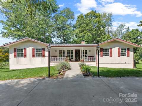 211 Pinner Road, Arden, NC 28704