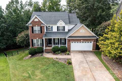 4963 Old River Drive, Hickory, NC 28602