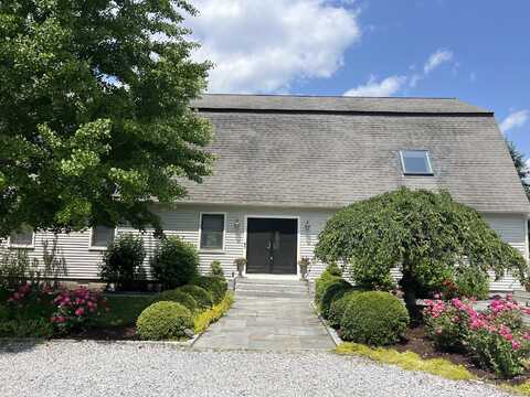 74 Mile Creek Road, Old Lyme, CT 06371