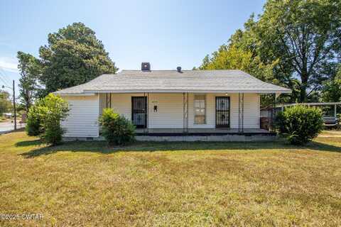 205 Reid Avenue, Lexington, TN 38351
