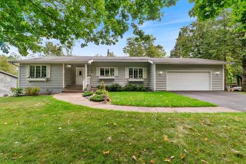 1020 Redbud St, Duluth, MN 55811