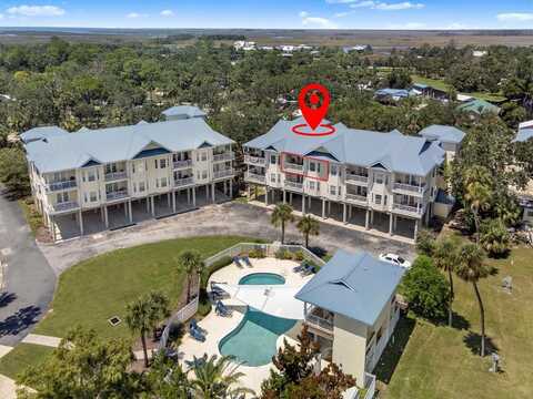 54 910th Ave, Suwannee, FL 32692