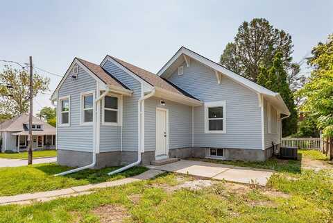 1301 Watrous Avenue, Des Moines, IA 50315
