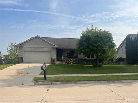 15 Mary Court, Iowa City, IA 52245