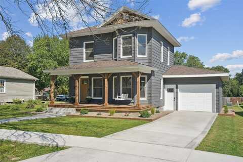 215 W Buchanan Street, Winterset, IA 50273