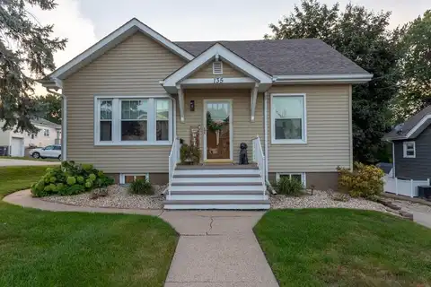 135 State, Dubuque, IA 52003