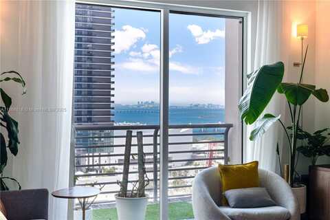 234 NE 3rd St LPH06, Miami, FL 33132