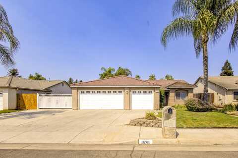 1578 Waterford Avenue E, Fresno, CA 93720