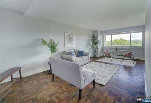 377 Harrison Street, East Orange, NJ 07018