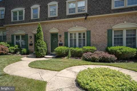 207 BLOOMINGDALE AVENUE, WAYNE, PA 19087