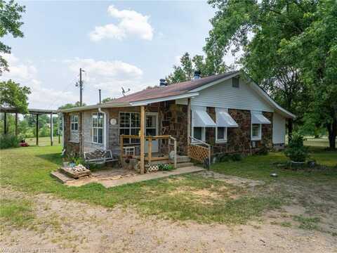 8100 Military RD, Lavaca, AR 72941
