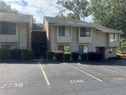 2238 Surrey Court SE, Marietta, GA 30067