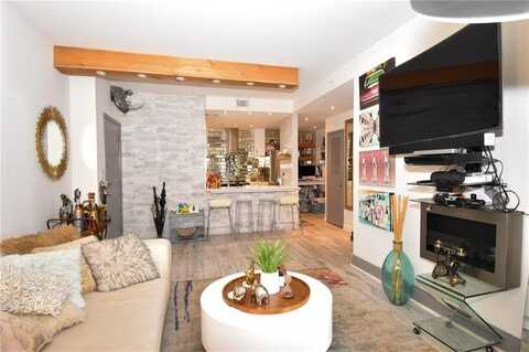 1074 Peachtree Walk NE, Atlanta, GA 30309