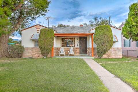4520 3rd Street NW, Albuquerque, NM 87107