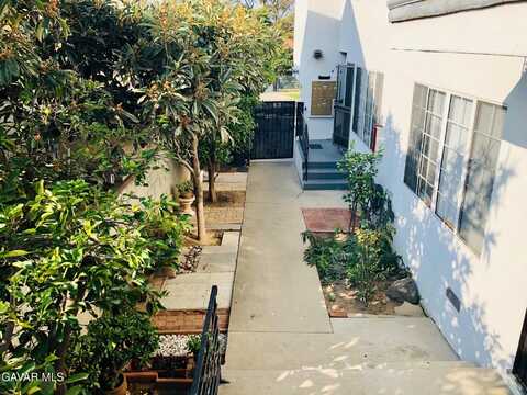 1138 N Berendo Street, Los Angeles, CA 90029