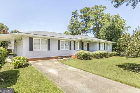 135 Sun Valley, Macon, GA 31211