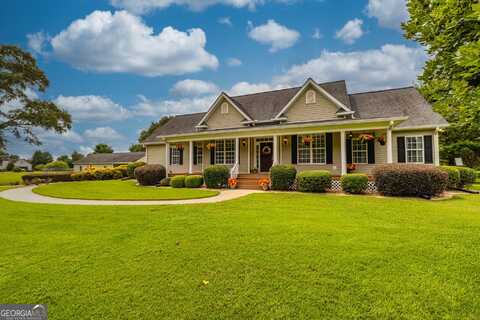 121 Grape Creek, Milner, GA 30257