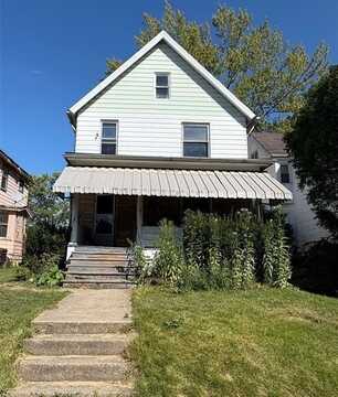 671 SPRUCE Avenue, Sharon, PA 16146