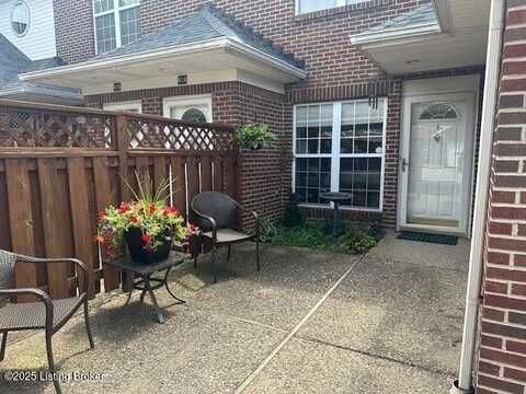 412 Blue Rose Ct, Louisville, KY 40223
