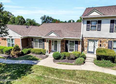 1921 Manor House Dr, Louisville, KY 40220