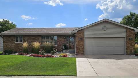 2550 Fossil Stone Road, Dyer, IN 46311